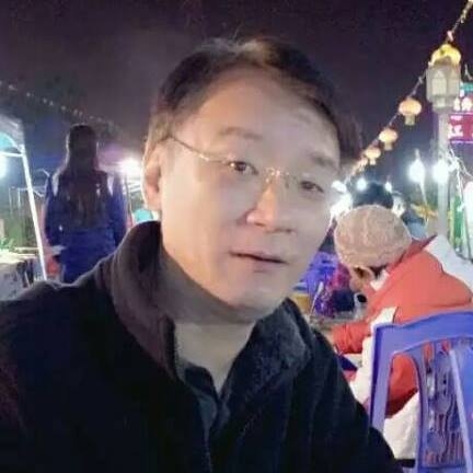 加百列的第一张照片--桃园闪婚服务中心
