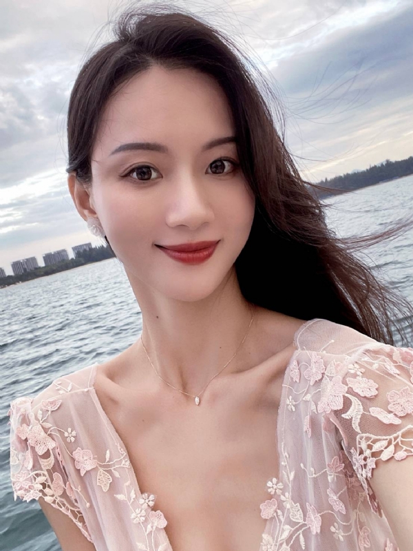 andy的第一张照片--桃园闪婚服务中心